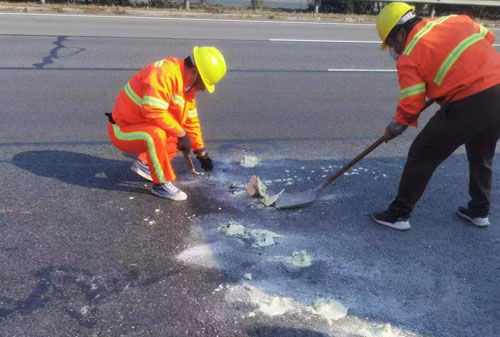 剑河公路下沉注浆加固